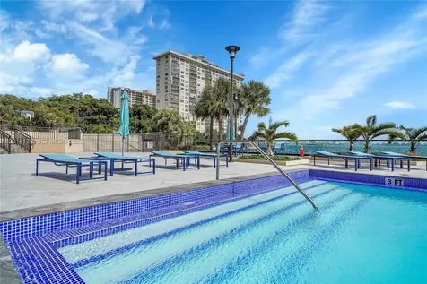 11113 Biscayne Boulevard Miami FL 33181