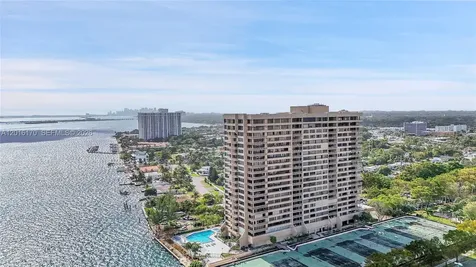 11113 Biscayne Boulevard Miami FL 33181