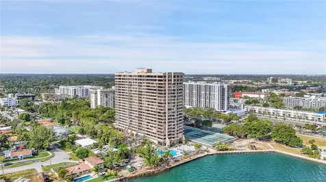 11113 Biscayne Boulevard Miami FL 33181