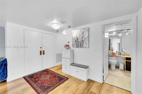 11113 Biscayne Boulevard Miami FL 33181