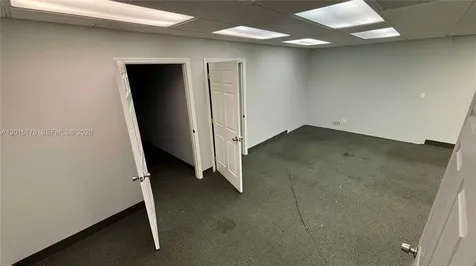 2740 E Oakland Park Boulevard Fort Lauderdale FL 33306