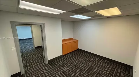 2740 E Oakland Park Boulevard Fort Lauderdale FL 33306