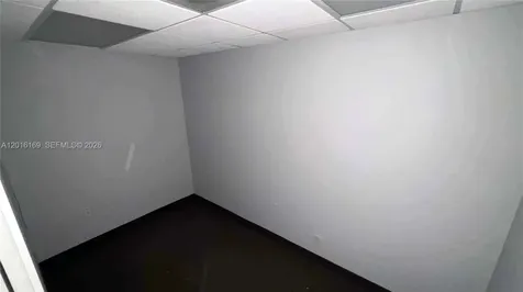 2740 E Oakland Park Boulevard Fort Lauderdale FL 33306