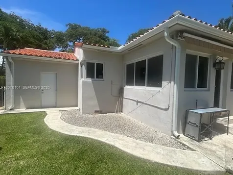 322 Fluvia Avenue Coral Gables FL 33134