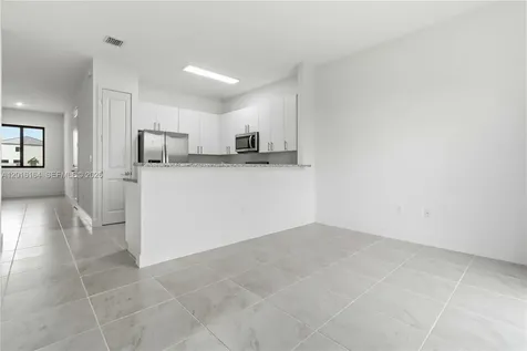 18901 SW 316th Terrace Homestead FL 33030