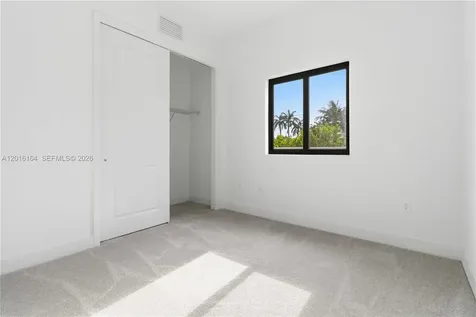 18901 SW 316th Terrace Homestead FL 33030