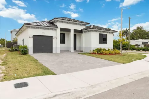 18901 SW 316th Terrace Homestead FL 33030