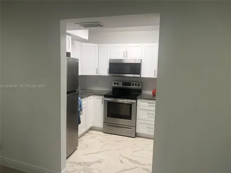 5952 NW 25th Place Sunrise FL 33313