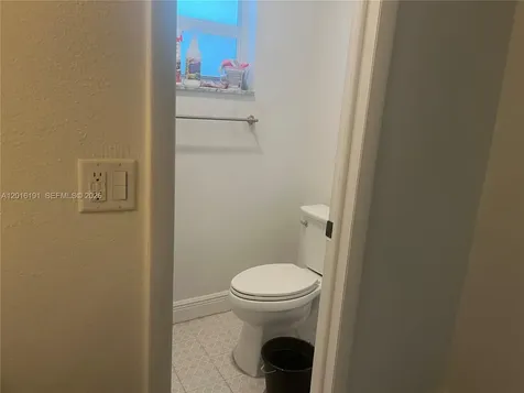 5952 NW 25th Place Sunrise FL 33313
