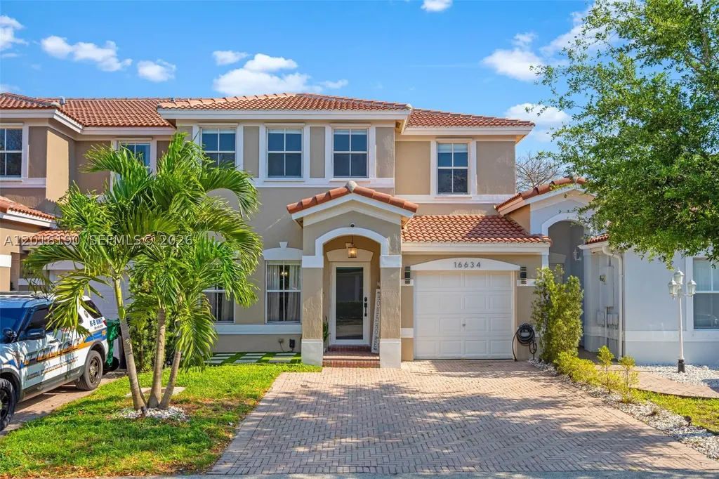 16634 SW 48 Terrace Miami FL 33185