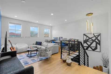 16634 SW 48 Terrace Miami FL 33185