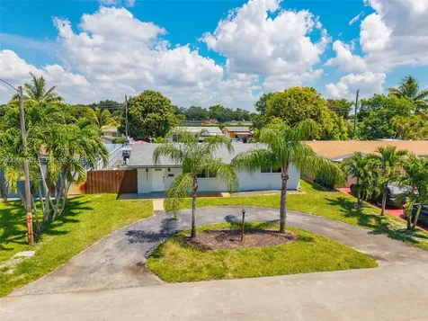 8451 NW 16th Street Pembroke Pines FL 33024