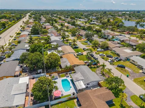8451 NW 16th Street Pembroke Pines FL 33024