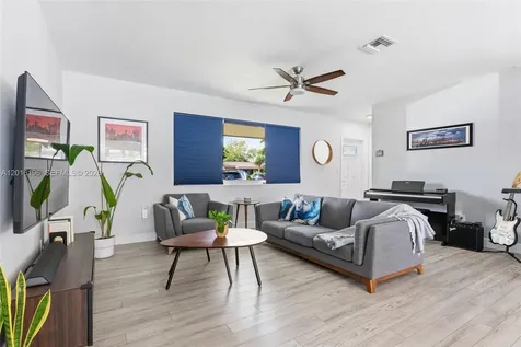 8451 NW 16th Street Pembroke Pines FL 33024