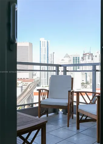 90 SW 3rd Street Miami FL 33130
