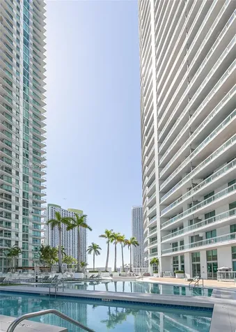 90 SW 3rd Street Miami FL 33130