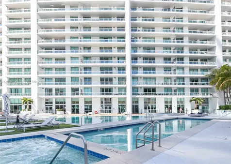 90 SW 3rd Street Miami FL 33130
