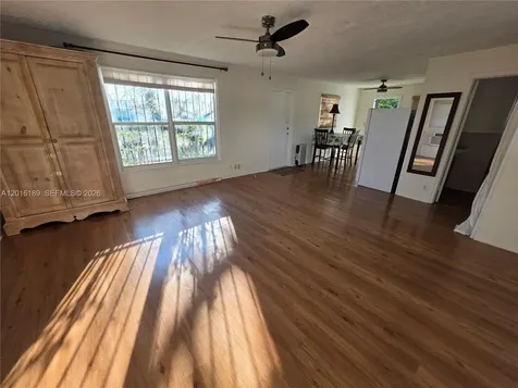 811 NE 14th Court Fort Lauderdale FL 33304