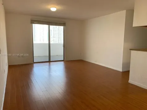 36 NW 6th Avenue Miami FL 33128