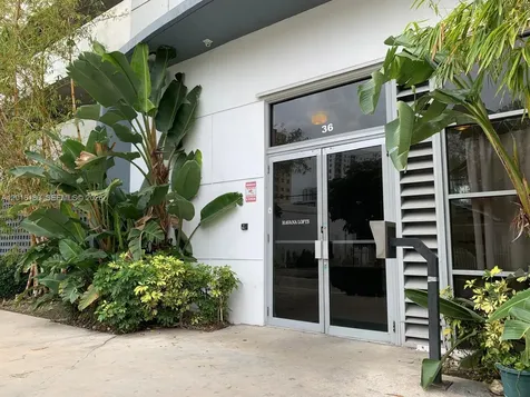 36 NW 6th Avenue Miami FL 33128