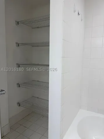 36 NW 6th Avenue Miami FL 33128