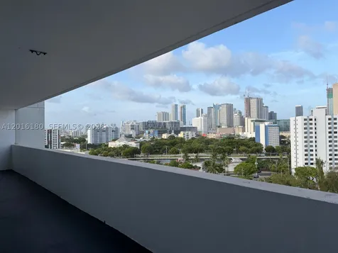 36 NW 6th Avenue Miami FL 33128