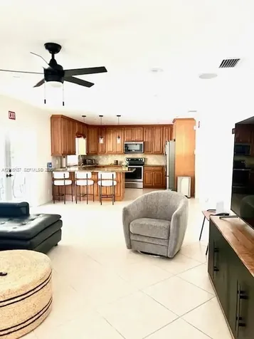 11700 NW 14th Street Plantation FL 33323