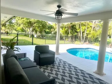 11700 NW 14th Street Plantation FL 33323