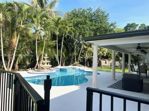 11700 NW 14th Street Plantation FL 33323