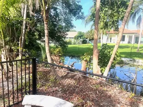 11700 NW 14th Street Plantation FL 33323