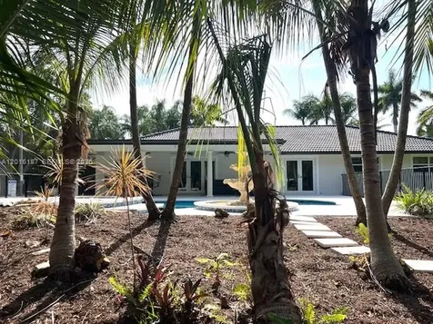 11700 NW 14th Street Plantation FL 33323