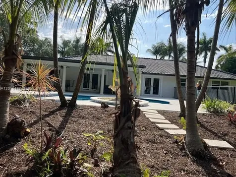 11700 NW 14th Street Plantation FL 33323