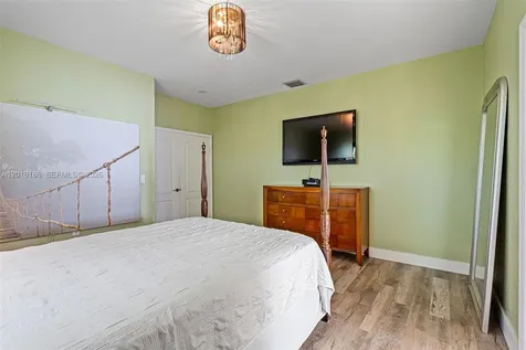 16238 NW 91st Avenue Miami Lakes FL 33018