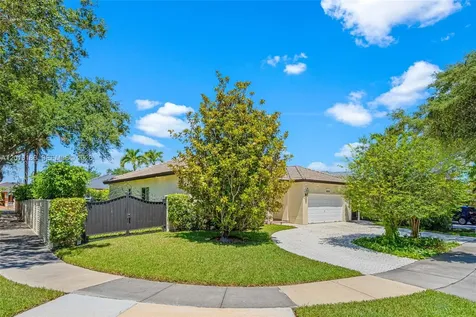 16238 NW 91st Avenue Miami Lakes FL 33018