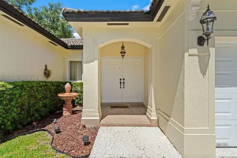 16238 NW 91st Avenue Miami Lakes FL 33018