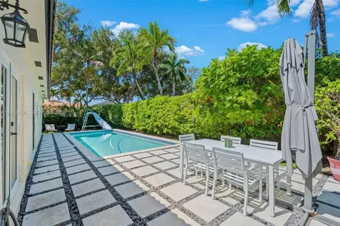 16238 NW 91st Avenue Miami Lakes FL 33018