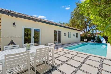 16238 NW 91st Avenue Miami Lakes FL 33018