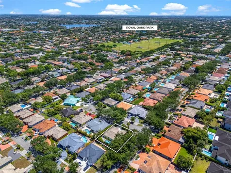 16238 NW 91st Avenue Miami Lakes FL 33018