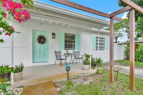 2217 SW 1st Court Fort Lauderdale FL 33312