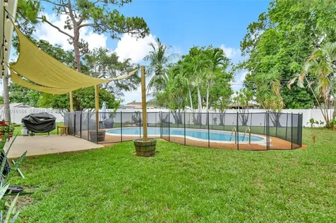 2217 SW 1st Court Fort Lauderdale FL 33312