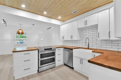 2217 SW 1st Court Fort Lauderdale FL 33312