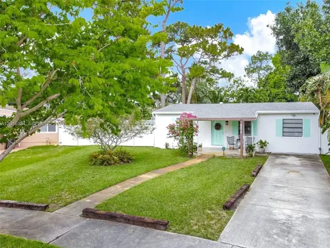 2217 SW 1st Court Fort Lauderdale FL 33312