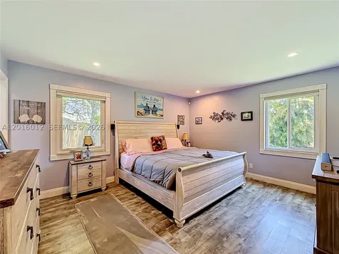 2176 Nova Village Drive Davie FL 33317