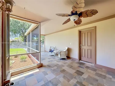 2176 Nova Village Drive Davie FL 33317