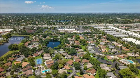 2176 Nova Village Drive Davie FL 33317