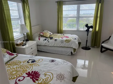 1500 S Ocean Boulevard Lauderdale By The Sea FL 33062