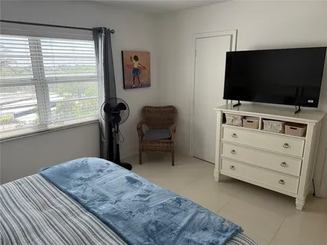 1500 S Ocean Boulevard Lauderdale By The Sea FL 33062