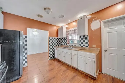 2890 NW 160th Street Miami Gardens FL 33054