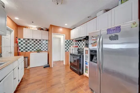 2890 NW 160th Street Miami Gardens FL 33054
