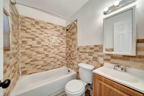 2890 NW 160th Street Miami Gardens FL 33054